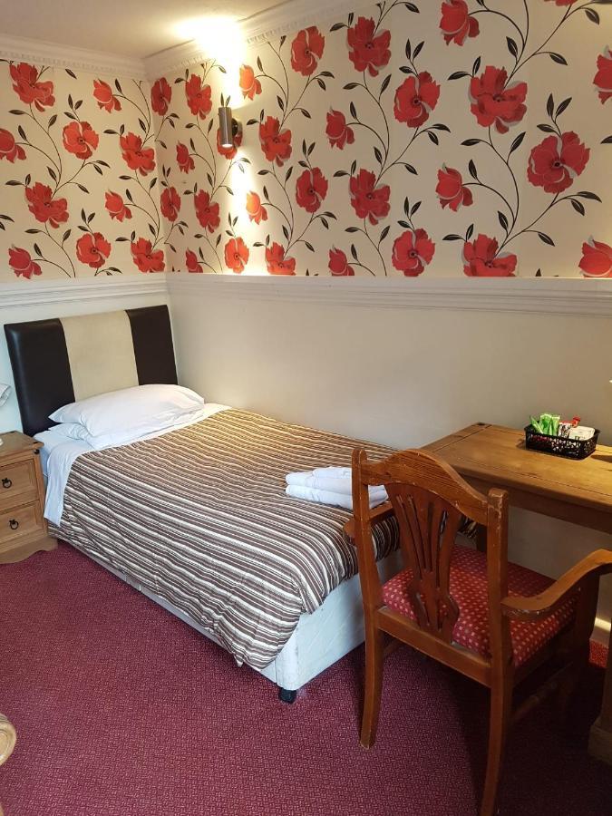 The Lismore Hotel Banbury Oda fotoğraf