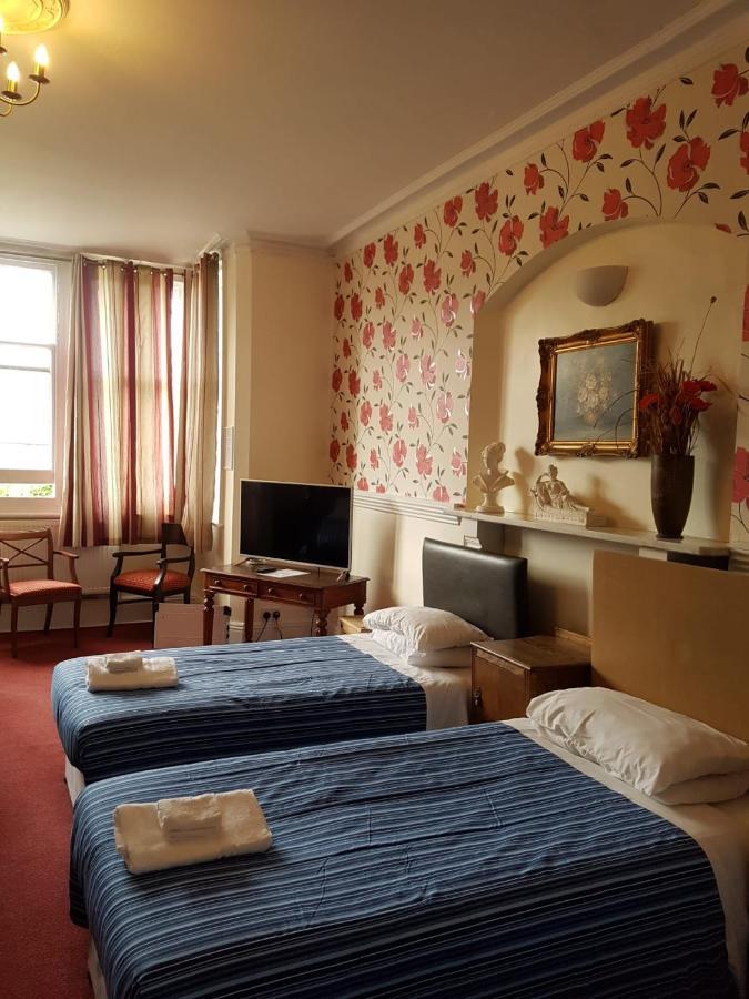 The Lismore Hotel Banbury Oda fotoğraf
