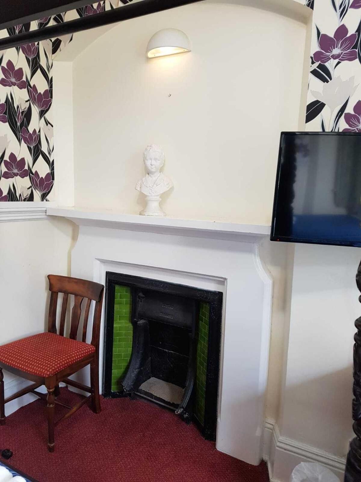 The Lismore Hotel Banbury Dış mekan fotoğraf